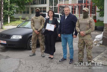 Автомобіль від благодійного фонду отримали правоохоронці Тернопільщини