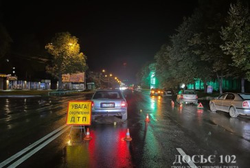 Недотримання дистанції – причина двох автопригод у Тернополі