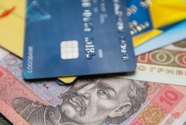27 000 гривень шахраї викрали з картки тернополянки