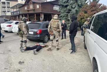 Тернопільські поліцейські оперативно затримали дует домушників з сусідньої області