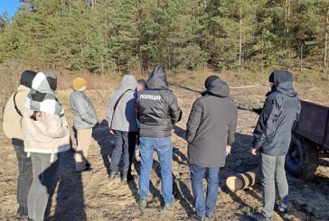 На Тернопільщині поліцейські затримали працівника лісогосподарського підприємства під час отримання 18 800 гривень неправомірної вигоди