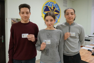 У Тернополі оформили паспорти для трійнят