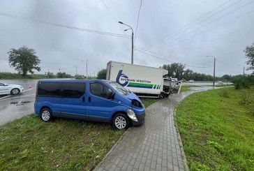Причини двох автопригод, в яких травмувалися діти, встановлюють слідчі поліції Тернополя