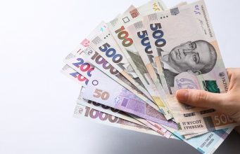 Соціально-вразливі категорії мешканців Тернопільської громади отримають грошову допомогу на понад 700 00 грн