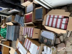 Поліцейські викрили жителя Тернополя у збуті фальсифікованої тютюнової продукції