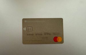 Шахрай представився працівником кіберполіції: жителька Тернопільщини перерахувала аферисту 100 000 гривень