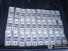 За три тисячі доларів обіцяла «вирішити питання» з ТЦК: збаразькі поліцейські викрили місцеву жительку на незаконних оборудках