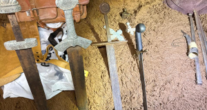 На Тернопільщині поліцейські провели масштабну спецоперацію з викриття незаконного обігу зброї: сімом фігурантам повідомили про підозру