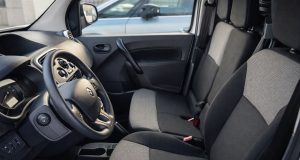 Шахрайство під виглядом пригону авто: жителька Тернополя втратила понад 298 тисяч гривень