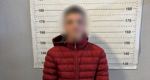 Тернопільські поліцейські спільно зі співробітниками СБУ затримали 22-річного чоловіка за підозрою у підпалі відділення банку