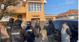 Масштабна спецоперація на території України: поліцейські Тернопільщини викрили наркогрупу з мільйонними прибутками