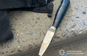 Конфлікт між школярками у Тернополі завершився ножовим пораненням: поліція встановлює обставини події
