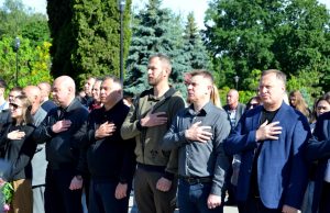 «Світло молитви в темряві війни»: у Тернополі вшанували пам’ять загиблих Героїв