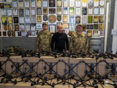 Сергій Надал передав бійцям 105 ОБрТрО 100 13-дюймових FPV-дронів