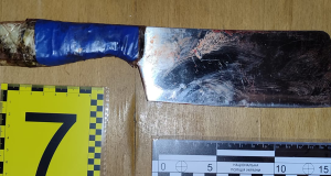За підозрою у замаху на вбивство дружини поліцейські Тернополя затримали її чоловіка