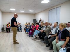 Сергій Надал вручив продуктові набори соціально вразливим мешканцям Тернопільської громади