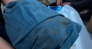 Облив бензином і погрожував підпалити. Поліцейські розслідують обставини злочину