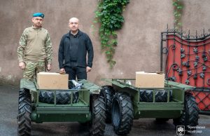 Сергій Надал передав українським військовим безпілотні наземні роботизовані комплекси «ТАРГАН 200»