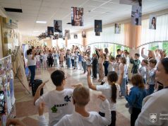 У Тернополі підбили підсумки проєкту з надолуження освітніх втрат для дітей із числа ВПО
