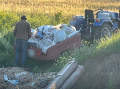 Працівники муніципальної інспекції склали протокол за незаконне вивезення сміття до лісосмуги
