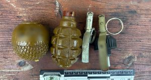 Поліцейські вилучили у жителя Чортківського району 2 бойові гранати та майже 1000 набоїв