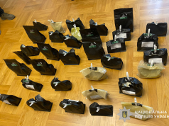 Родинний наркобізнес з продажу кратому: слідчі поліції Тернопільщини завершили розслідування та скерували провадження до суду