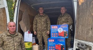 Поліцейські Тернопільщини відвідали бійців Стрілецького батальйону, які несуть службу на сході України