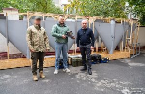 Сергій Надал передав військовослужбовцям безпілотний авіаційний комплекс «ГУПАЛО-Н»