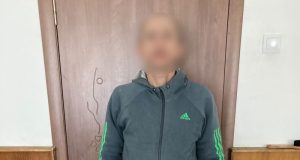 Оперативники встановили особу зловмисника, який спокусився на жіночу сумочку